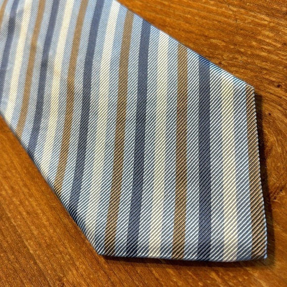 Giorgio Armani 100% Silk Diagonal Striped Necktie Blue White & Tan - Picture 2 of 5